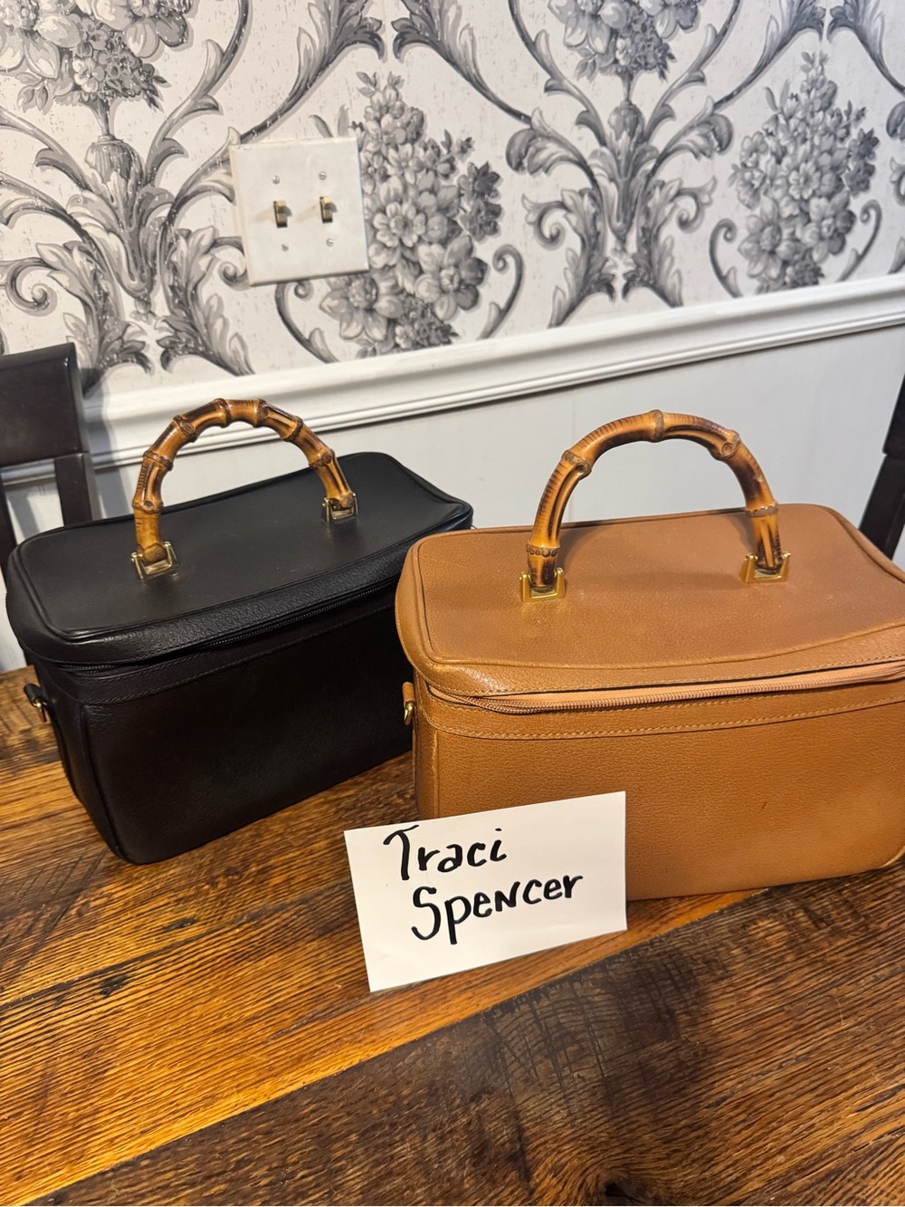 Vintage Gucci Women or Men’s Leather Bamboo-Handle Vanity Bag - Black / Tan